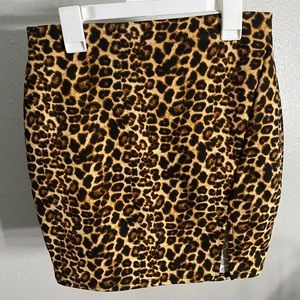 Cheetah print bodycon skirt Size M